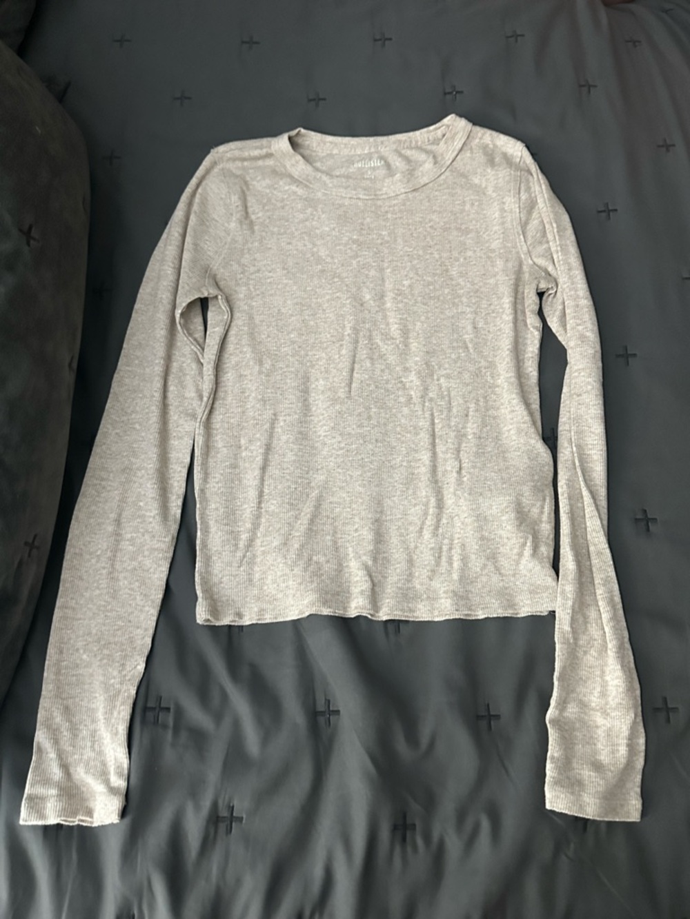 Hollister Heathered Cream Ribbed Long Sleeve Tee